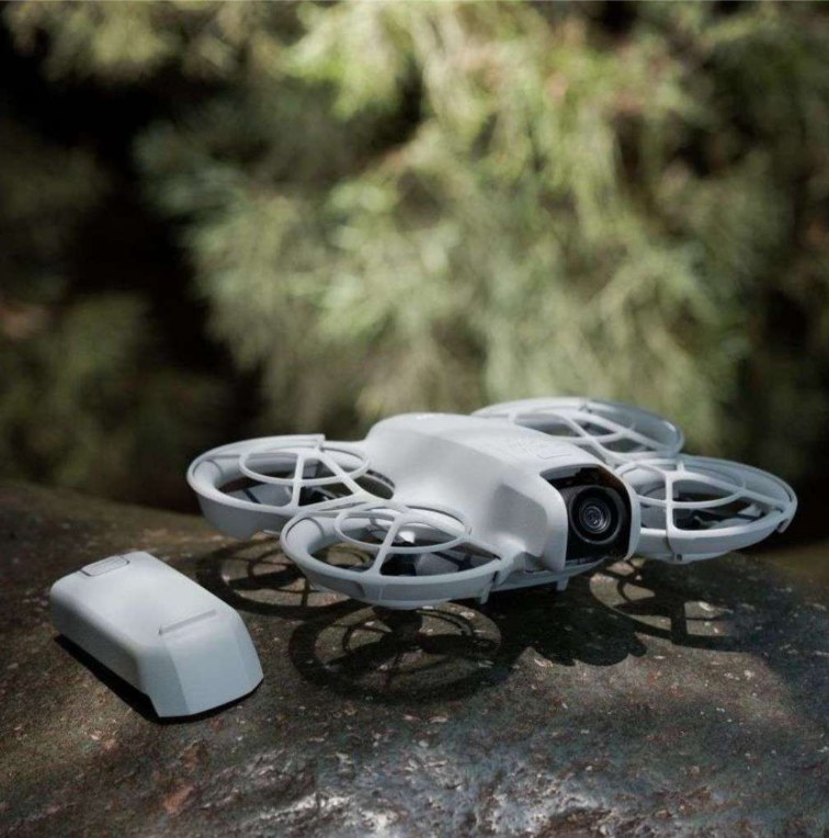 dji neo venku